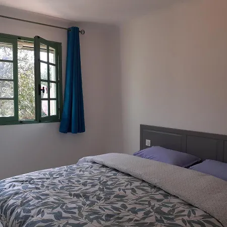 Vue De La Fossette 5mn A Pied Proche Du Centre * Le Lavandou