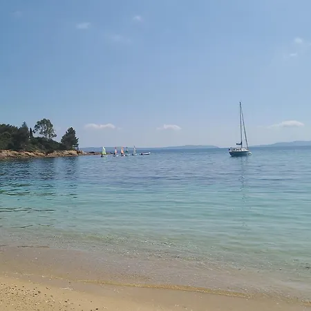 Vue De La Fossette 5mn A Pied Proche Du Centre *