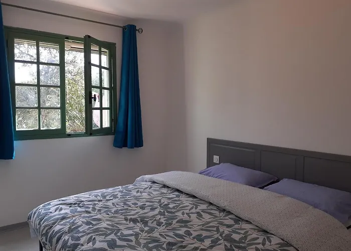 Vue De La Fossette 5mn A Pied Proche Du Centre * Le Lavandou